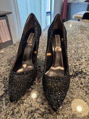 Badgley Mischka Black Crystal-Studded Pointed Pumps Size 11